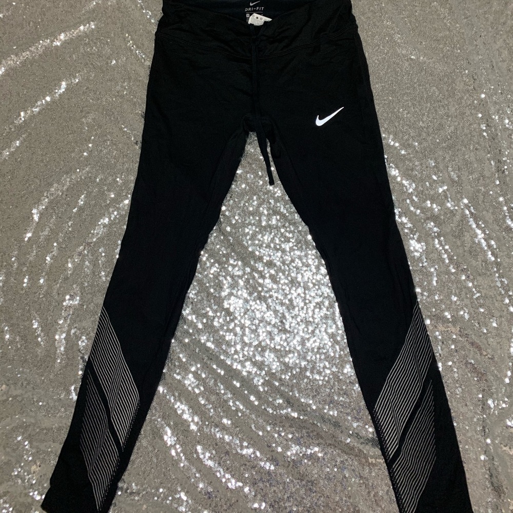 Nike leggings